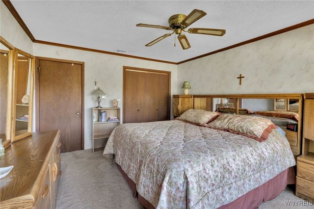 4883 Winding Lane, Clarence, NY 14031