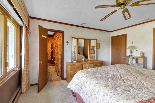 4883 Winding Lane, Clarence, NY 14031