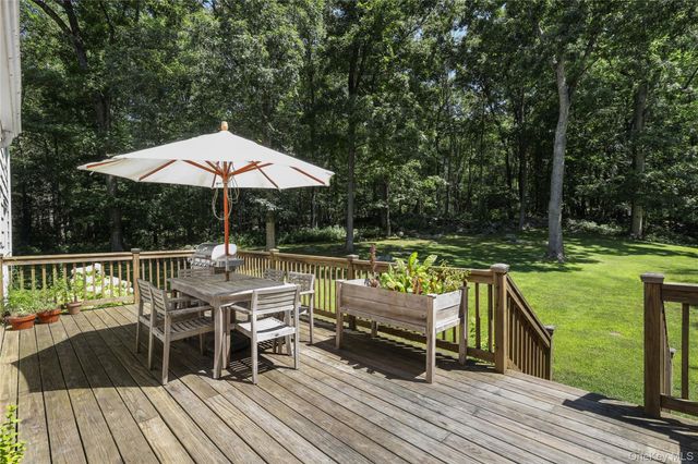 78 Hack Green Road, Pound Ridge, NY 10576