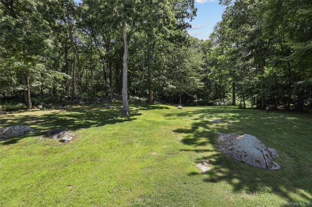 78 Hack Green Road, Pound Ridge, NY 10576