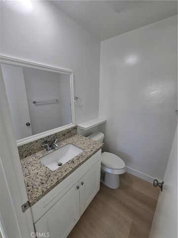 219 15th Street 7, Huntington Beach, CA 92648