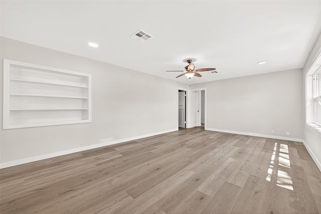 815 Brooks Avenue, Rosenberg, TX 77471