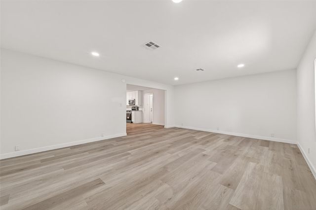 815 Brooks Avenue, Rosenberg, TX 77471