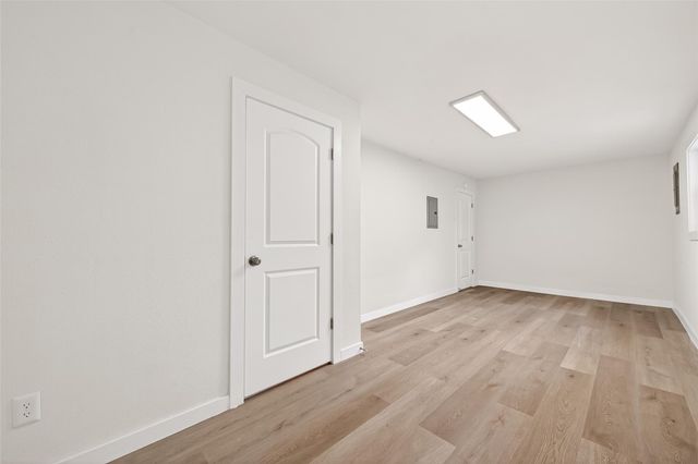 815 Brooks Avenue, Rosenberg, TX 77471