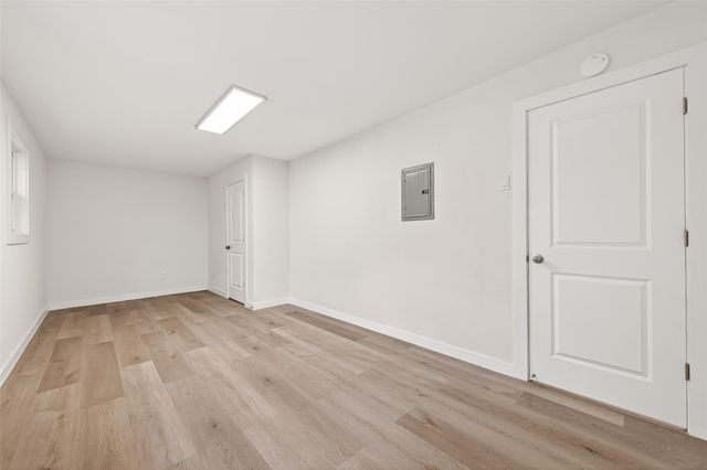 815 Brooks Avenue, Rosenberg, TX 77471