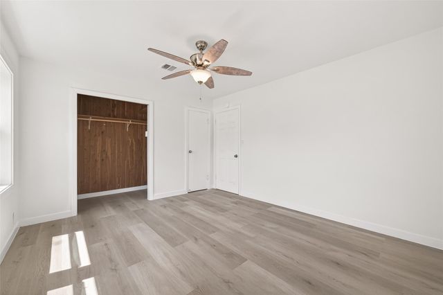 815 Brooks Avenue, Rosenberg, TX 77471