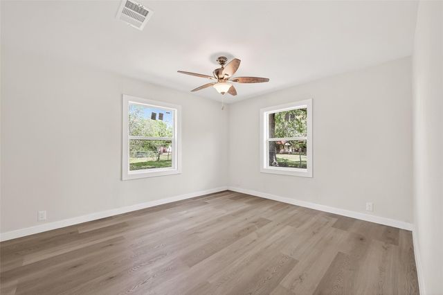 815 Brooks Avenue, Rosenberg, TX 77471