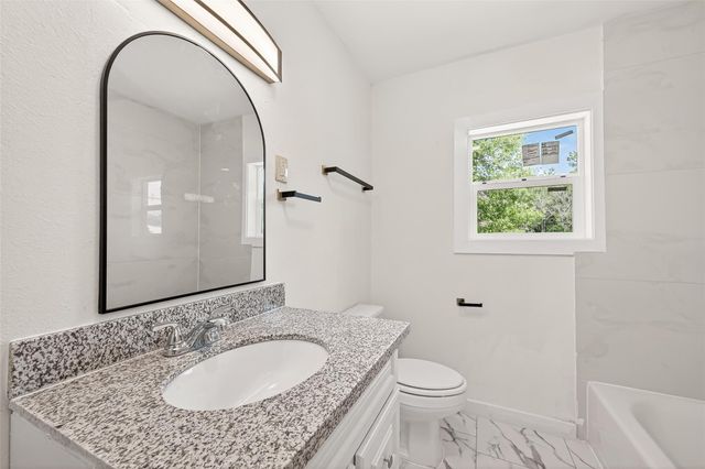 815 Brooks Avenue, Rosenberg, TX 77471