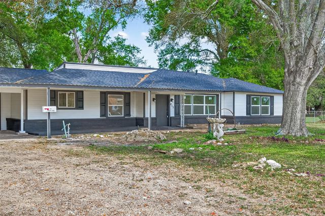 815 Brooks Avenue, Rosenberg, TX 77471