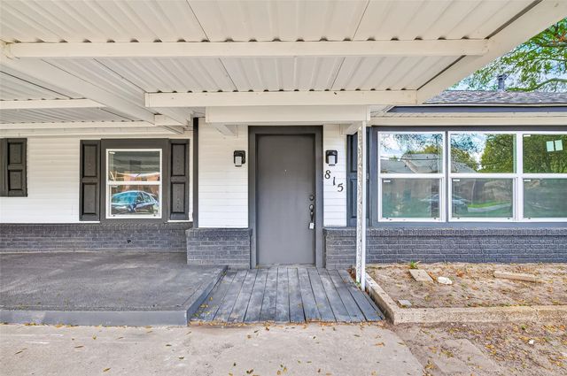 815 Brooks Avenue, Rosenberg, TX 77471