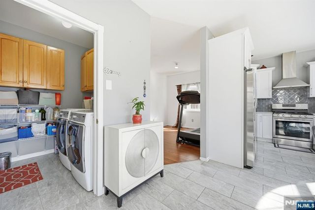 37 Shaffer Road, Bridgewater, NJ 08807