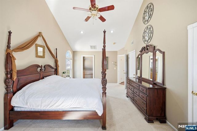 37 Shaffer Road, Bridgewater, NJ 08807