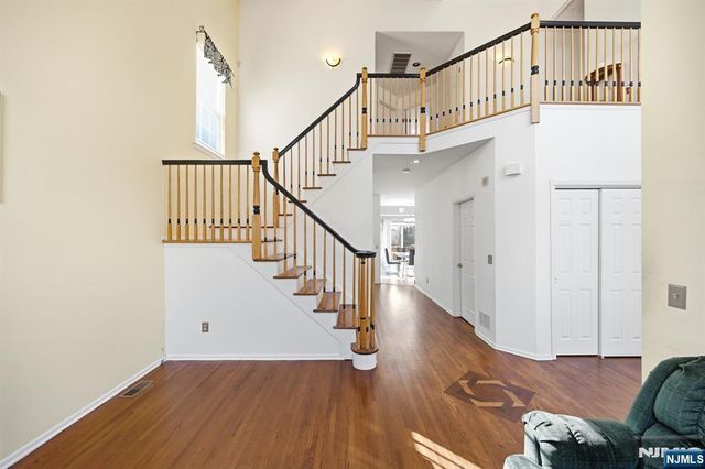 37 Shaffer Road, Bridgewater, NJ 08807