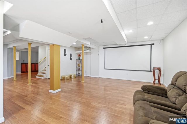 37 Shaffer Road, Bridgewater, NJ 08807