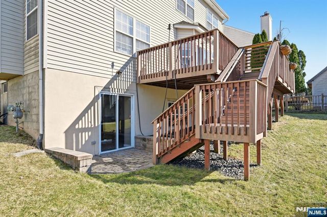 37 Shaffer Road, Bridgewater, NJ 08807