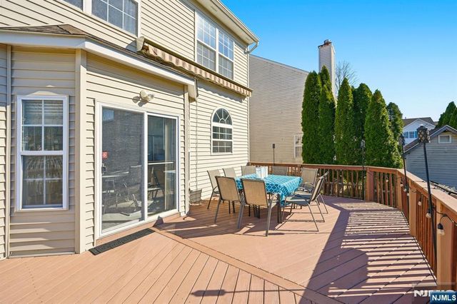 37 Shaffer Road, Bridgewater, NJ 08807