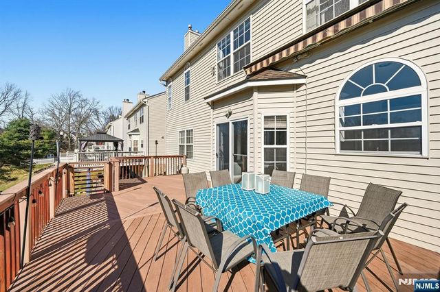 37 Shaffer Road, Bridgewater, NJ 08807