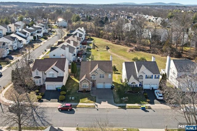 37 Shaffer Road, Bridgewater, NJ 08807