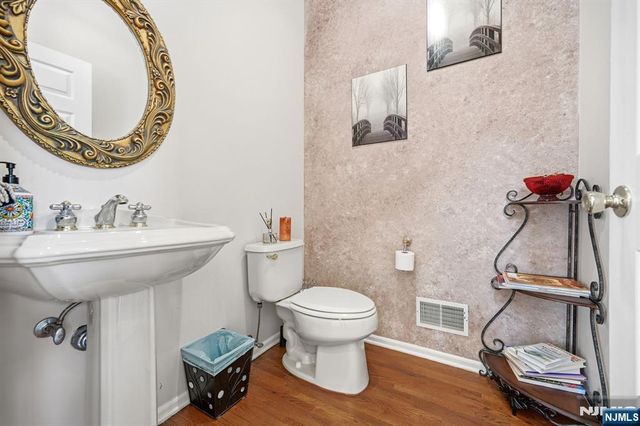 37 Shaffer Road, Bridgewater, NJ 08807