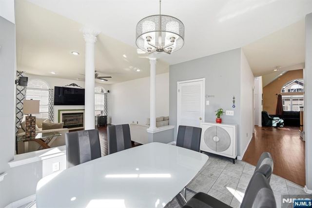 37 Shaffer Road, Bridgewater, NJ 08807