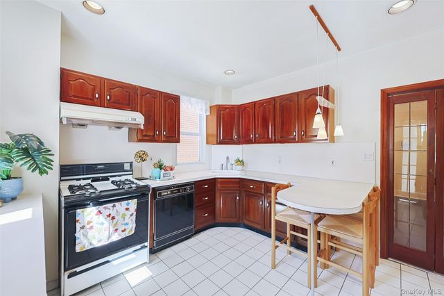 8518 53rd Avenue, Elmhurst, NY 11373