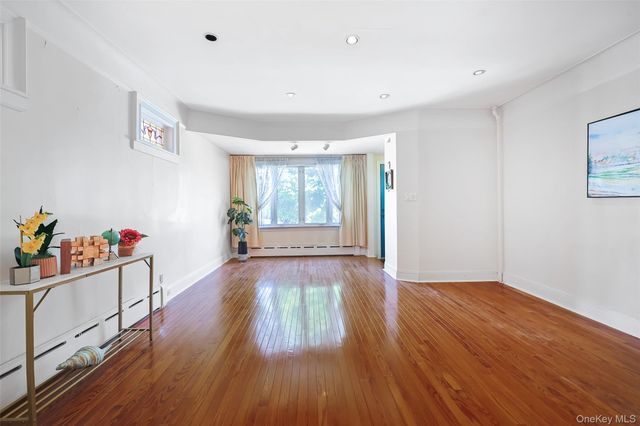 8518 53rd Avenue, Elmhurst, NY 11373