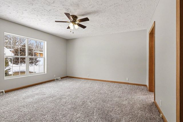 1050 Pine Street, Niles City, MI 49120