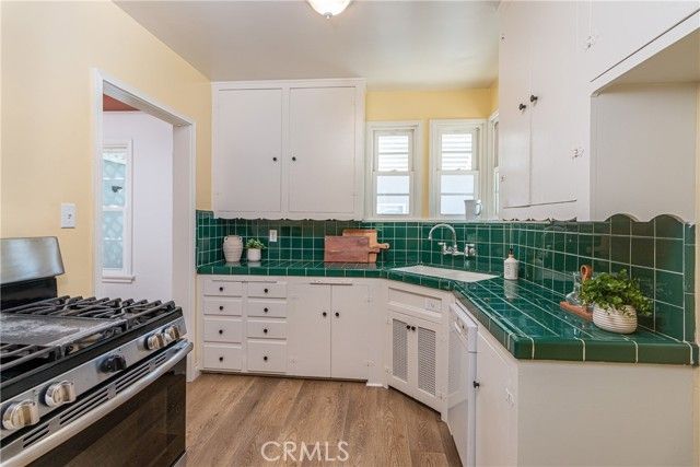 121 N Myers, Burbank, CA 91506