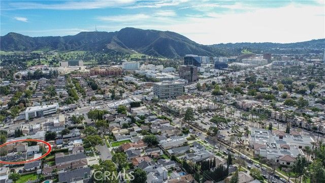 121 N Myers, Burbank, CA 91506