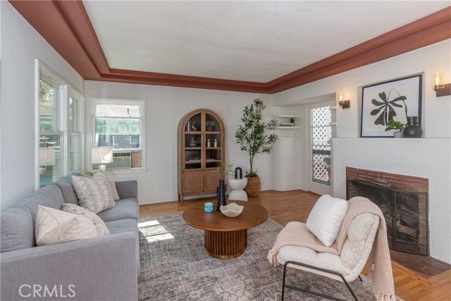 121 N Myers, Burbank, CA 91506