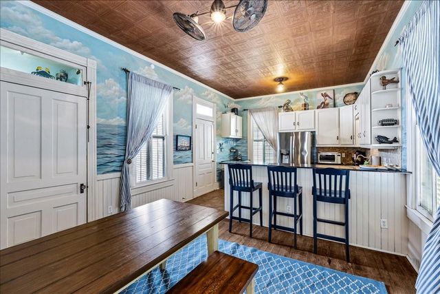 1419 Mechanic Street, Galveston, TX 77550