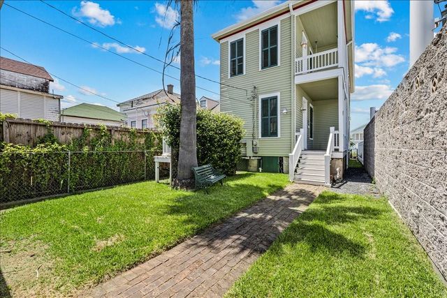 1419 Mechanic Street, Galveston, TX 77550