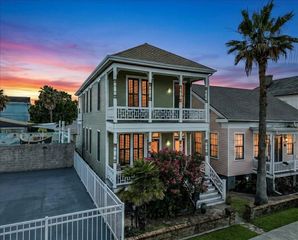 1419 Mechanic Street, Galveston, TX 77550