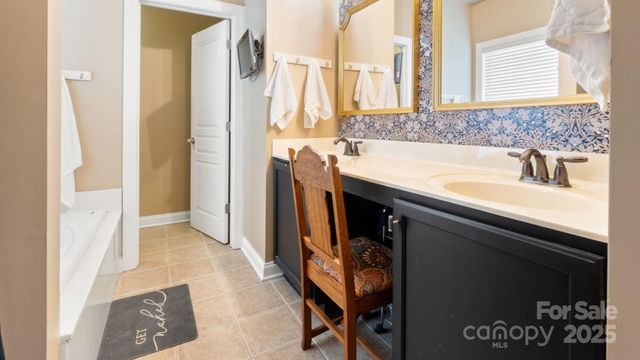 1028 Kings Bottom Drive, Fort Mill, SC 29715