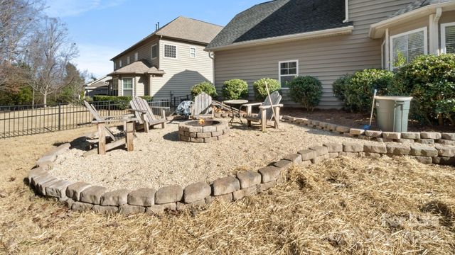 1028 Kings Bottom Drive, Fort Mill, SC 29715