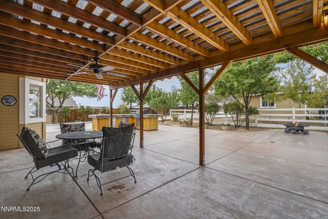 39 Marilyn Mae Drive, Sparks, NV 89441