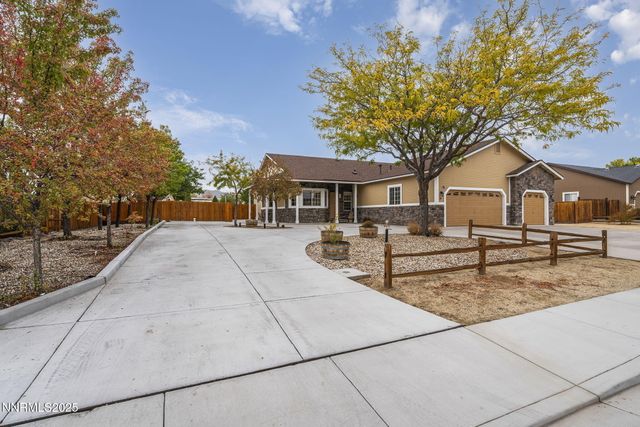 39 Marilyn Mae Drive, Sparks, NV 89441