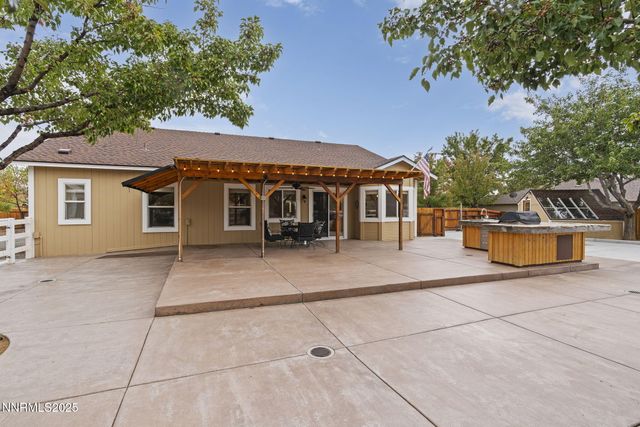 39 Marilyn Mae Drive, Sparks, NV 89441