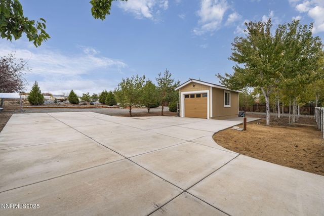 39 Marilyn Mae Drive, Sparks, NV 89441