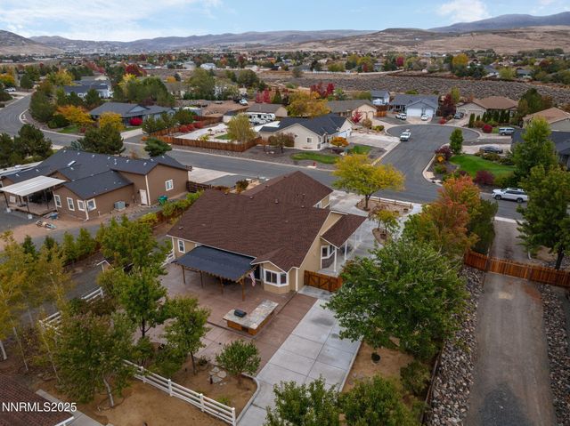 39 Marilyn Mae Drive, Sparks, NV 89441