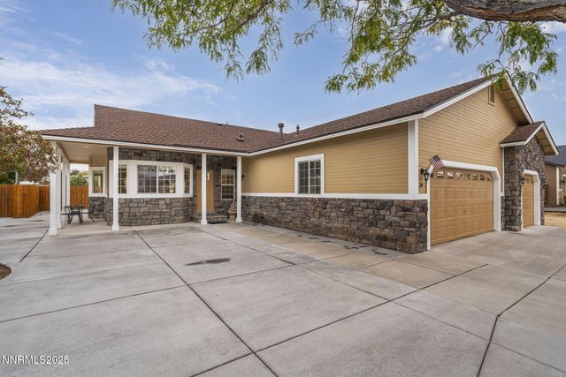 39 Marilyn Mae Drive, Sparks, NV 89441