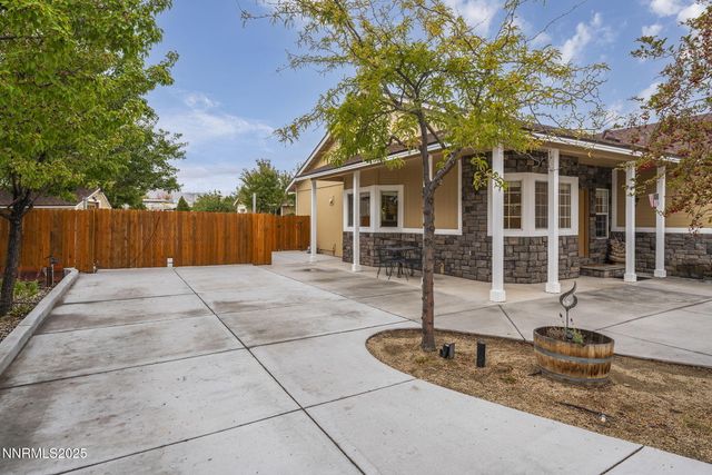 39 Marilyn Mae Drive, Sparks, NV 89441