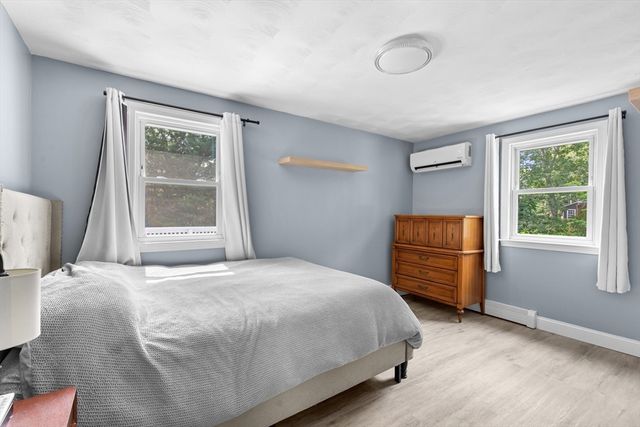23 High Pine Dr, Plymouth, MA 02360