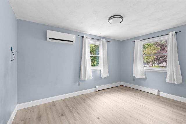 23 High Pine Dr, Plymouth, MA 02360
