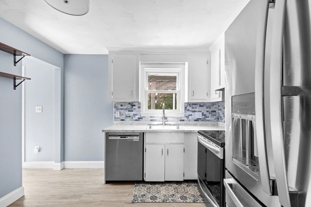 23 High Pine Dr, Plymouth, MA 02360
