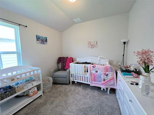 502 Mossy Rock DR, Hutto, TX 78634