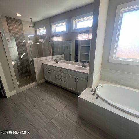 1622 Prop Drive, Winterville, NC 28590