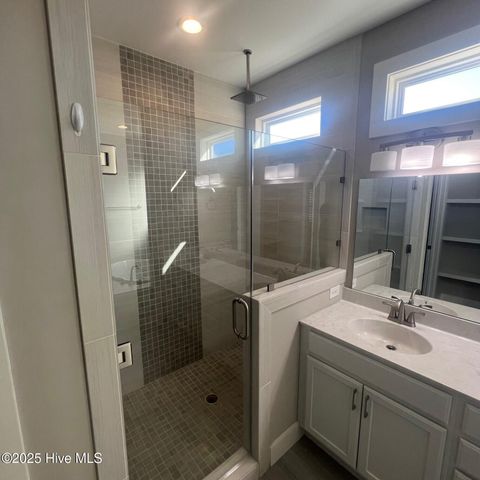 1622 Prop Drive, Winterville, NC 28590