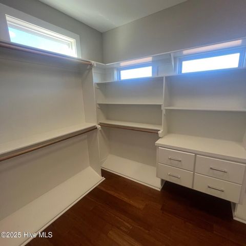 1622 Prop Drive, Winterville, NC 28590