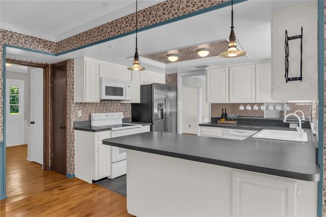 1620 S SUMMERLIN AVENUE, Orlando, FL 32806